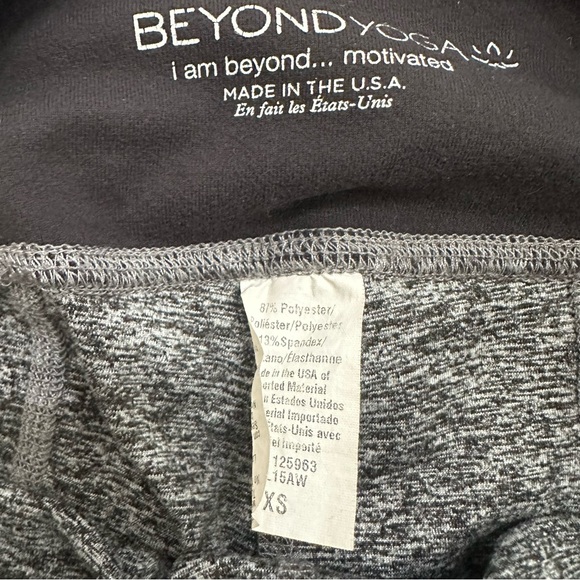 BEYOND YOGA Midi Space Dye Colorblock Black Zip Ankle Leggings, XS - Picture 5 of 5